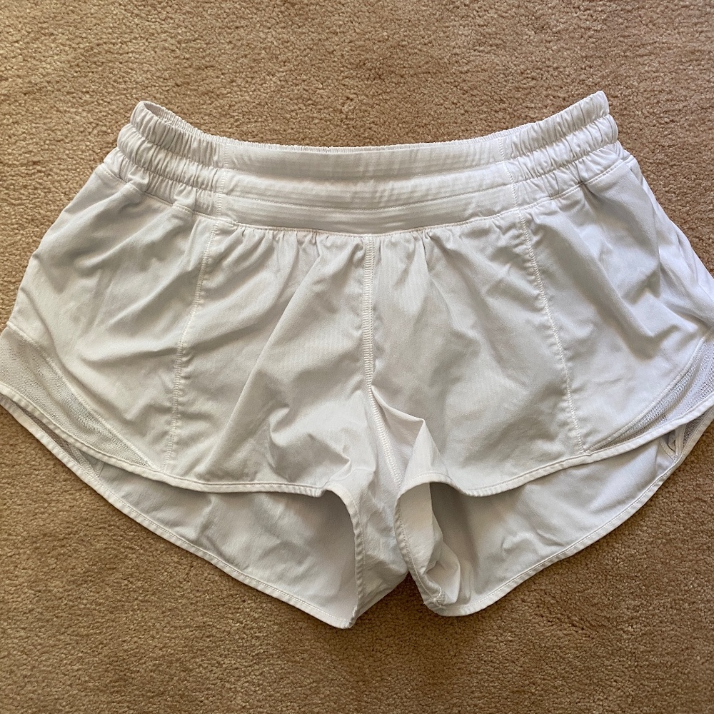 white lululemon shorts